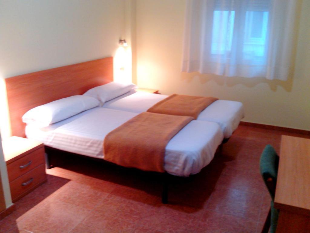 Hotel Rc Ramon Y Cajal Cuenca  Room photo