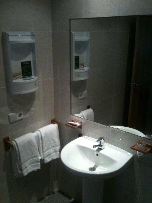 Hotel Rc Ramon Y Cajal Cuenca  Room photo