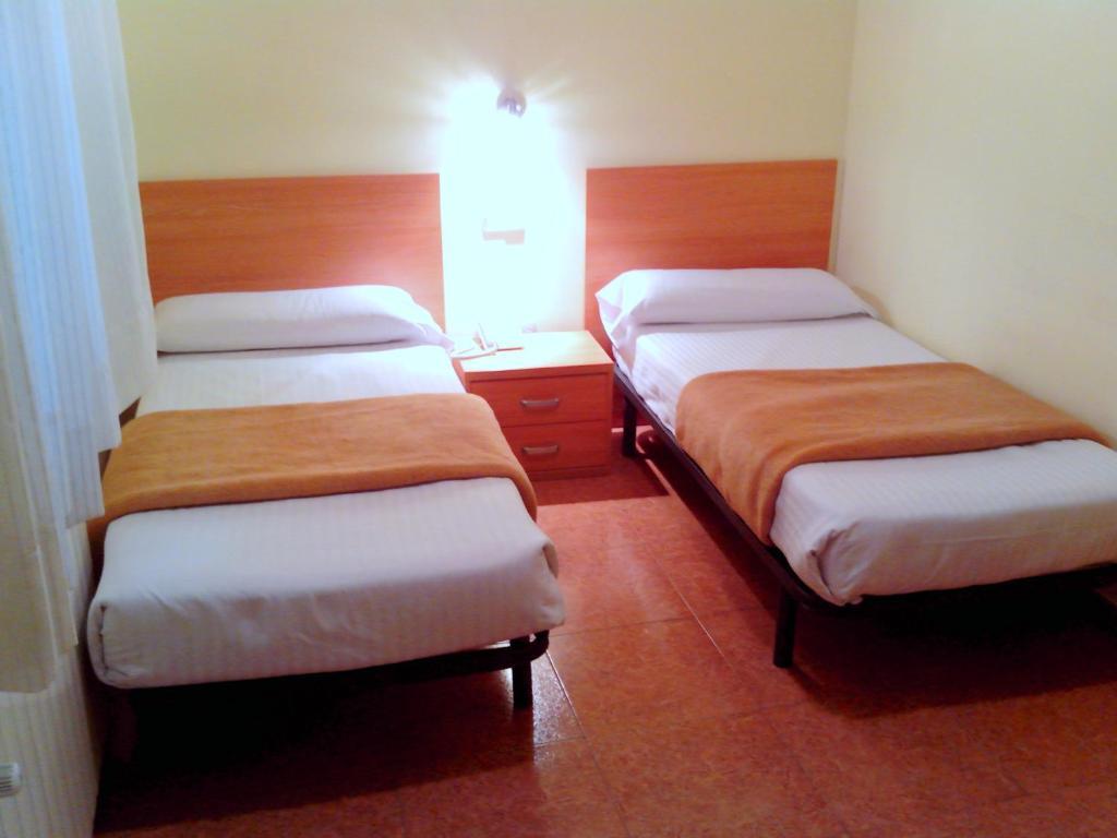 Hotel Rc Ramon Y Cajal Cuenca  Room photo
