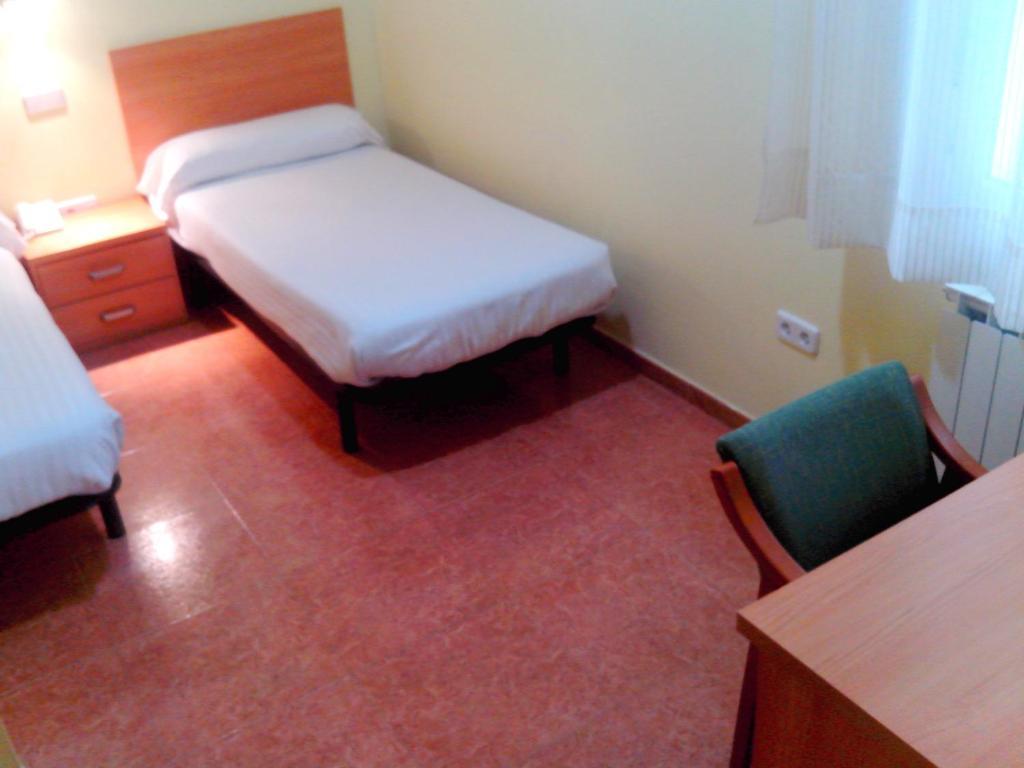 Hotel Rc Ramon Y Cajal Cuenca  Room photo